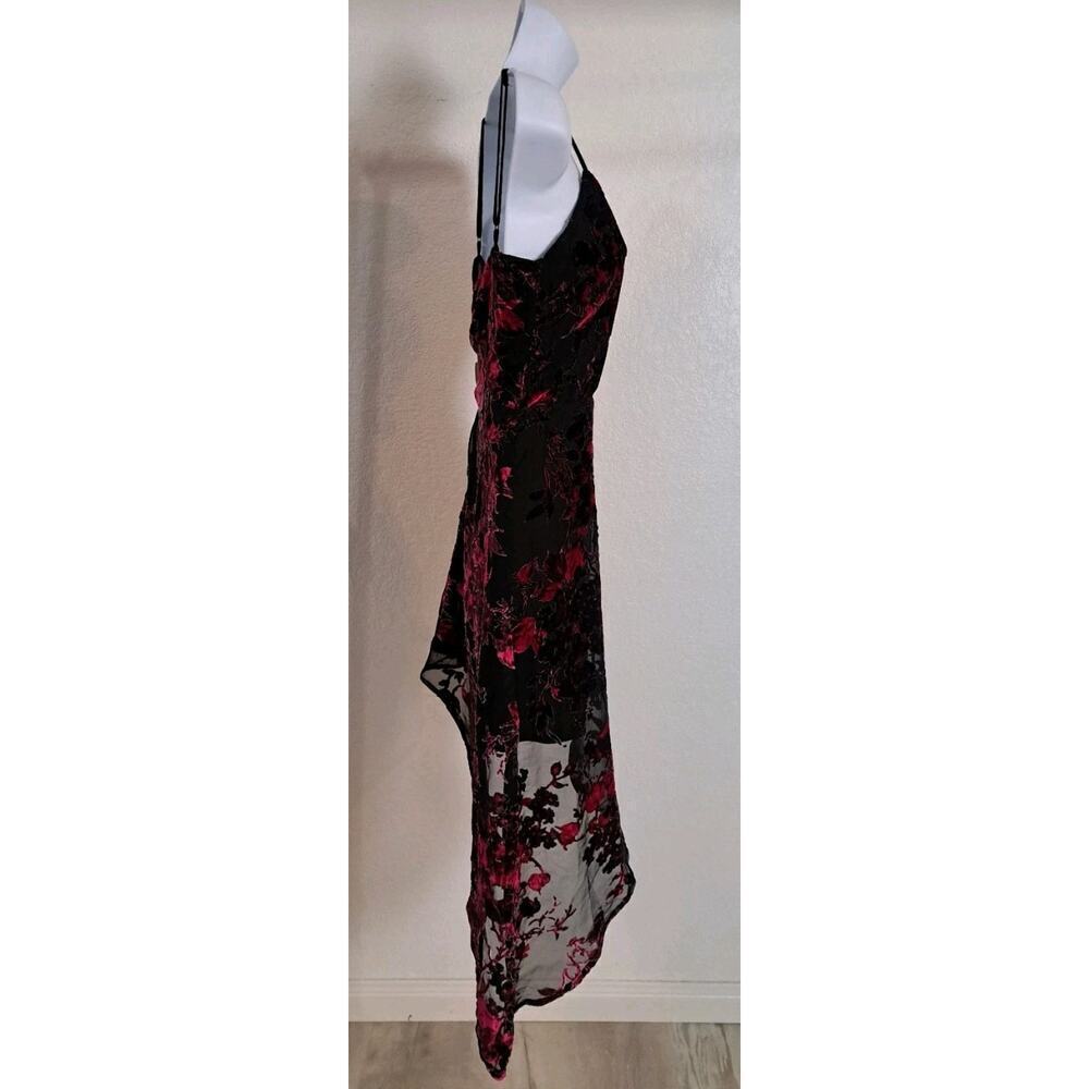Lulus Assymetrical Velvet Burnout Dress Sz M Black Burgandy Whimsigoth Fairycore - Picture 4 of 9